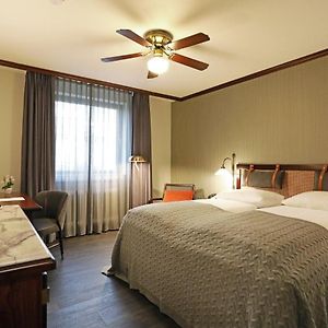Habitación Estándar con Cama King